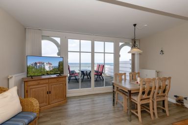 Meeresblick - Schöne Ferienwohnung mit großem Balkon und einmaligem Blick auf Strand und Meer!