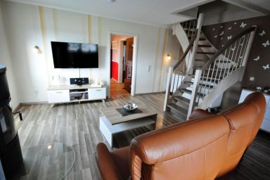 Ferienwohnung Leni Bahnhofstr. 29 Whg. 6 - Gemütliche Ferienwohnung Leni in Carolinensiel mit Balkon und Kaminofen
