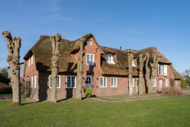 Friesenhof Feer - "Erleben Sie Luxus und Entspannung im Friesenhof Feer in Oldsum!"