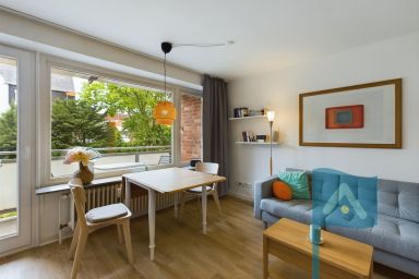 Gmelinstraße 8 - In 2. Reihe zum Strand- das Meer können Sie vom Balkon aus schon sehen!
