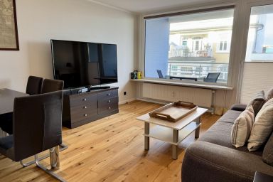 Nordsee - Modernes und zentrales 2-Zimmer App. mit Balkon, WLAN. Haustiere erlaubt.