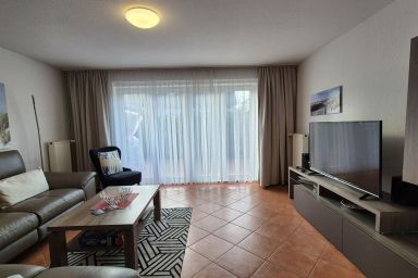 Ferienhaus Klüver - Ferienhaus mit 82 m², 2 Schlafzimmer, Terrasse mit Strandkorb, für 4 Personen