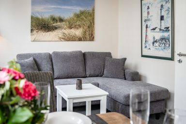 Meeresbrise - Zentrale Ferienwohnung im 4. OG mit 3 Zimmern auf ca. 50 m², für max. 3 Personen