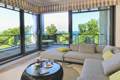 Gesamte Wohnung in Sellin mit gemeinschaftlichem Pool, Terrasse und Sauna und Nah am Strand