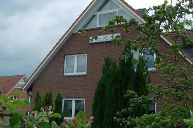 Ferienwohnung in beliebtem Gästehaus mit Fahrradverleih und Brötchenservice, in ländlicher Lage