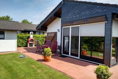 Ferienhaus mit Grill, Garten und Terrasse