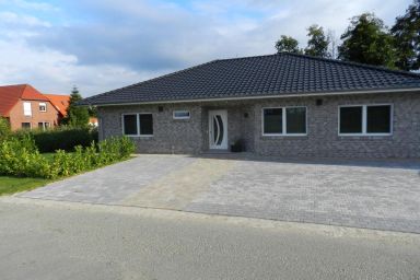 Gesamte Wohnung in Burhave mit Terrassea und Grill