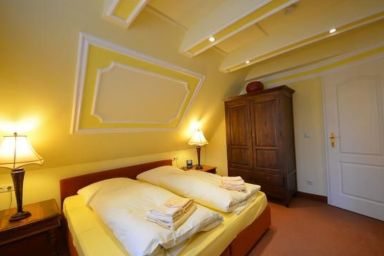 Kirchhaus - Kirchhaus .1