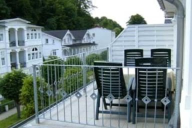 Villa Rügen - 300 m zum Strand - Wohnung 2