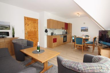 Seepark Burhave / Reetdachhaus 1 - RDH-1.07, 6 Pers., ca. 49 qm (H)