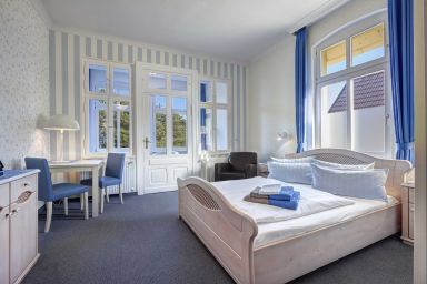 Hotel Villa Seeschlößchen 3*** - Doppelzimmer Deluxe mit Meerblick 1