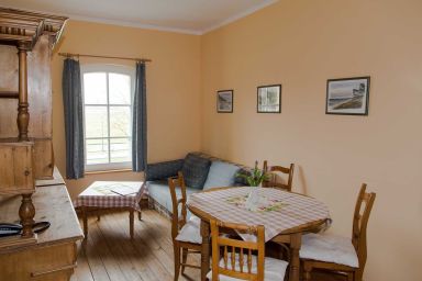 Ostsee-Landhaus - 3-Zimmer-Ferienwohnung-DB (2-4 Personen)