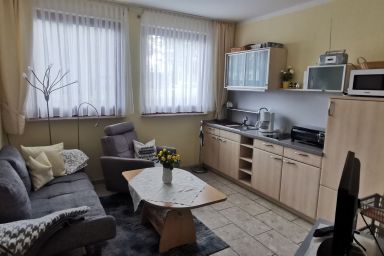 Villa Lustig - ruhige und zentrale Lage, strandnah (150m) - Ferienwohnung 2