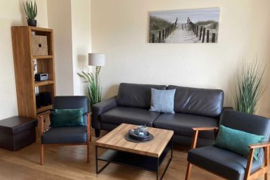 Seepark Burhave / Reetdachhaus 2 - RDH-2.02, 4 Pers., ca. 49 qm