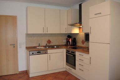 Usedom Suites BG 23*** 100 m zum Ostseestrand - Suite Vanessa mit Balkon 23 o (FR)