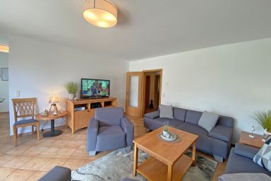 A: Ferienwohnung 01 & 10 Am Selliner See - Haus 1 Fewo 01 Am Selliner See mit Terrasse