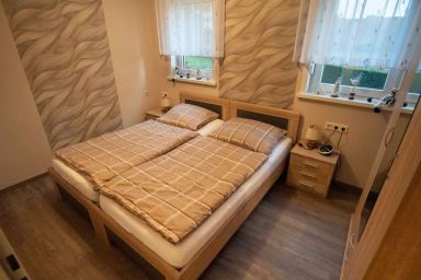 Ferienwohnung Wiesenblick, 65322 - Ferienwohnung in Ostfriesland 45qm, max. 2 Personen