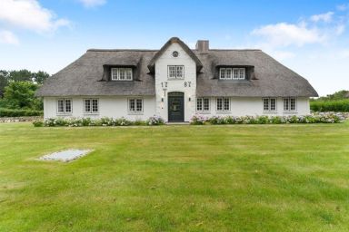 Carolinenhof 1