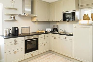Uhlenhorst - Großzügig geschnittene Ferienwohnung im traumhaften Kapitänsdorf Keitum!