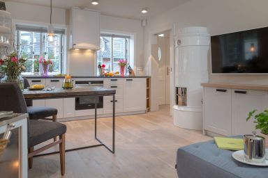 Austernfischer - Moderne Ferienwohnung im idyllischen Alt-Westerland mit Natursteinbad.