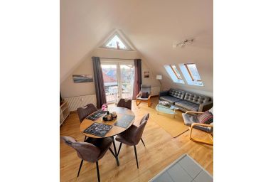 Ferienwohnung Seepferdchen - Familienfreundliche, große Dachgeschosswohnung in Zentrumsnähe!