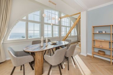 Seehof - 75 m² großes Apartment, 3 Zimmer  - für bis zu 6 Personen mit wundervollen Meerblick auf die Ostsee.