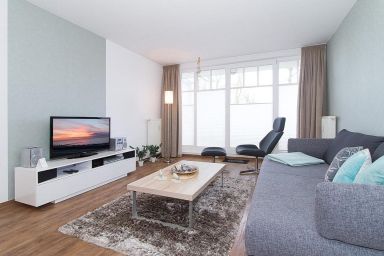 Meeresblick - Hübsche Ferienwohnung mit Balkon und Blick bis zum Meer in direkter Strandlage Meeresblick - Hübsche Ferienwohnung mit Balkon und Blick bis zum Meer in direkter Strandlage