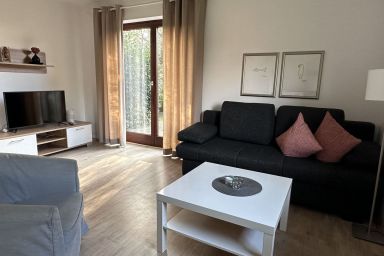 Kellenhusen - Heisterbusch 14-1 - Zentral und ruhig gelegene Ferienwohnung im Erdgeschoss für max. 4 Personen!