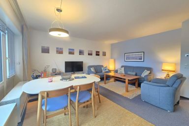 Ferienhaus Am Dorfteich 16a - Herzlich Willkommen in Ihrer Ferienwohnung für 4 Personen in Wenningstedt auf Sylt
