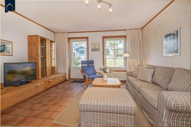 Haus am Schloonsee 9 - Gemütliches Ferienhaus mit Garten – Strand, See & Zentrum fußläufig erreichbar