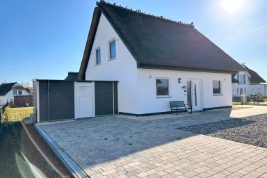 Ferienhaus Brise in der Puddeminer Wiek - Urlaub mit Hund im Ferienhaus Brise im Süden der Insel Rügen
