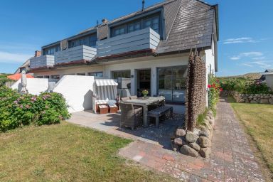 Haus Dünenwall, App. 1 - Strandnahes Hausteil mit ca. 80 m² und 3 Zimmern, für bis zu 4 Personen