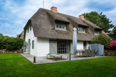 Friesenhaus Änne - Exklusives Friesenhaus in Keitum auf Sylt mit Garten, Sauna und Kaminofen