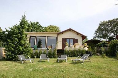 Ferienhaus 1 Bad Doberan - Familienfreundliches Ferienhaus für bis zu 5 Personen + Hund – mit Terrasse, Garten & Nähe zur Ostsee