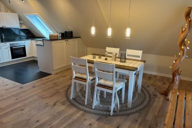 Balkon Hüs - Eine traumhafte Wohnung mit riesigem, überdachten Balkon