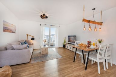 Bernsteinquartier 11/82 Ankerplatz - Bernsteinquartier 11/82 - Domizil für bis zu 6 Personen mit Balkon in Kölpinsee