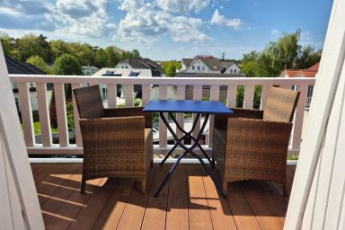 Strandstraße 14 - 42m² komfortable Ferienwohnung mit Balkon und Hund für 3 Personen