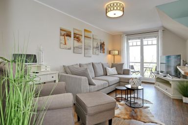 Villa Hanse - Villa Hanse Ferienwohnung 320 für 6 Personen mit 2 Balkonen und Ostseeblick
