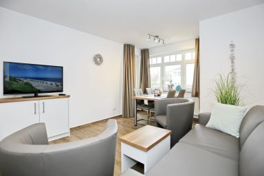 Villa Hanse - 3-Zimmer-Wohnung für 4 Personen mit Südbalkon, ca. 100 m zum Strand