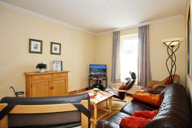 Haus Kühlung - Komfortable 3-Zimmer-Wohnung mit Terrasse für bis zu 4 Personen