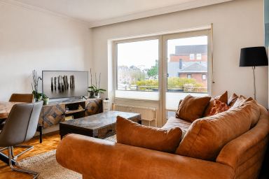 Sonnenschein - Strandnahes App. für 4 Personen mit Balkon, PKW-Stellplatz. Haustiere erlaubt.