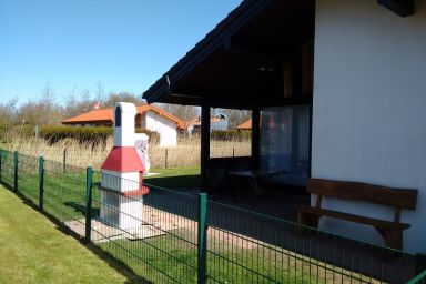 Schönes Ferienhaus mit Grill, Terrasse und Garten