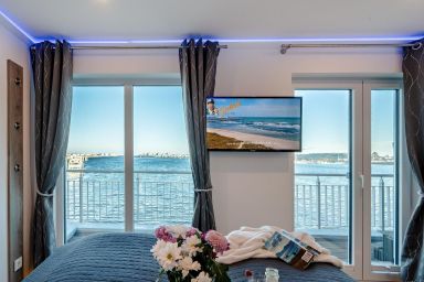 Schleivilla Kapitän James Cook2,  Löwen Dart HB8