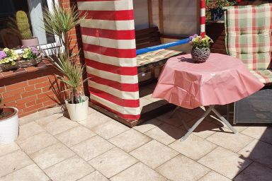 Apartment mit Terrasse am Südstrand