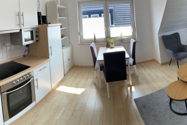 Lüschen "Fewo Wattwurm" - Ferienwohnung Steuerbord - 15479