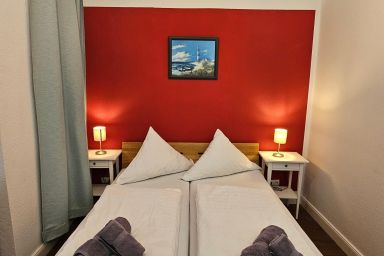 Villa Aurora - Ferienwohnung 'Aurora 2' mit Gemeinschaftsgarten und Wi-Fi