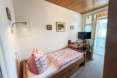 Burgfried (App. 5) - Burgfried (App.3) .3