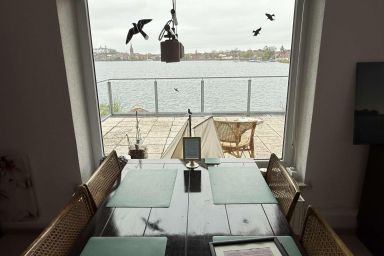 Ferienwohnung direkt am Großen Plöner See - Ferienwohnung Auguste Viktoria
