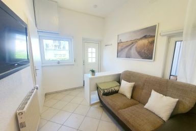 Villa West - Villa West FW 6