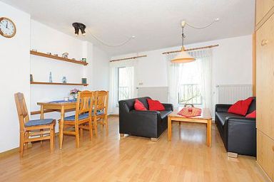 Reit- und Ferienhof Maack in Ostbense - Ferienwohnung Bensersiel